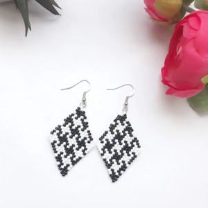 Pendientes bohemios con cuentas y diseño de turquesa, flecos en cascada, regalo de joyería único - Product Image 1