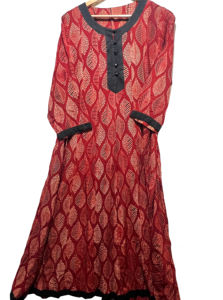 ชุดเดรสผ้าเรยอนสีแดงพิมพ์ลายดอกไม้สไตล์อาจรักห์  แบบรักษ์โลกสำหรับผู้หญิง แขนสามส่วน |   ชุดคุร์ตีสไตล์เอไลน์แบบลำลองสำหรับชาวพื้นเมือง - Product Image 2