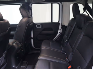 Oferta Especial: Jeep Wrangler Sahara 2026, Tracción en las Cuatro Ruedas, Transmisión Automática, 285HP - Product Image 4