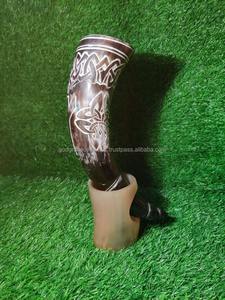 Vaso de Cuerno Vikingo Hecho a Mano con Material Orgánico Ecológico de Primera Calidad, Diseño de Guerrero Nórdico, Regalo, a Precio Económico - Product Image 4