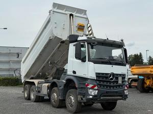 Nuovo Mercedes-Benz ARO-CS 4145 8x8 21-30T Diesel con Trasmissione Automatica, Motore a Combustione Interna Euro 6, Guida a Sinistra - Product Image 3