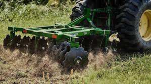 Motoculteur Worldtrac à moteur diesel, herse à disques compacte à 4 rangs, 16 lames, tracteur 50-60 CV, préparation du sol pour la culture des chaumes et la préparation du lit de semence, haute performance - Product Image 5