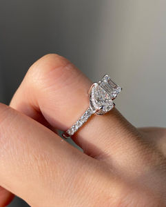 3 CT มรกตตัด Moissanite แหวนหมั้นทอง10K - Product Image 4