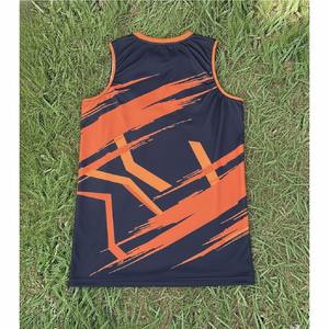 Conjunto de Uniforme de Baloncesto Reversible de Poliéster Personalizado con Nuevo Diseño, de Secado Rápido y Malla - Product Image 6