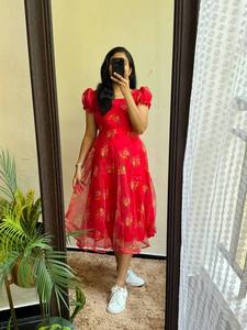 Vestido maxi de verano perfecto con hermoso estampado floral por todas partes - Product Image 5