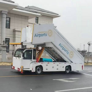 Camion motorisé autopropulsé avec escalier pour passagers, transport spécial aéroportuaire pour avions - Product Image 5