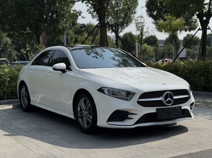 รถยนต์ใหม่พวงมาลัยซ้าย ปี 2022 รุ่น A-Class Facelift ซีดาน เครื่องยนต์เบนซินเทอร์โบ เกียร์อัตโนมัติ หลังคาพาโนรามิก ไฟ LED สำหรับส่งออก - Product Image 2