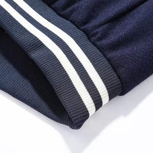 Veste universitaire en chenille à la mode, vente chaude, broderie personnalisable, respirante, style baseball, poches latérales - Product Image 3