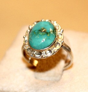 Vente en gros Bague personnalisable en argent 925 fabriquée à la main avec incrustation de turquoise naturelle Bague de fiançailles Bijoux de mode Cadeau pour les femmes OEM - Product Image 1