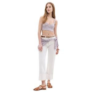 Top Deportivo Informal Hecho de Tela de Lona Resistente - Product Image 4