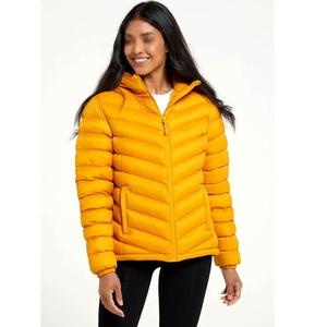 Chaqueta acolchada de gran tamaño personalizable para hombre Softshell acolchada de invierno con relleno de burbujas de bloque de Color acolchada recortada OEM - Product Image 5