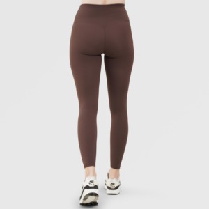 Leggings ultra-slim taille haute (marron) en nylon/spandex, design personnalisé, respirants, pour fitness, yoga et entraînement, longueur cheville, ODM personnalisé - Product Image 2
