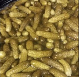 Délicieux mini concombres marinés du Vietnam, matériau de saumure fraîche, excellent pour une utilisation culinaire et l'approvisionnement en cuisine - Product Image 1