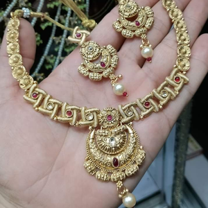 Nouveau design de bijoux de mariée indiens traditionnels plaqués or 18 carats de haute qualité Collier ras du cou paon de luxe avec boucles d'oreilles - Product Image 4