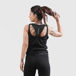 Camiseta Deportiva Negra para Práctica de Yoga - Product Image 2