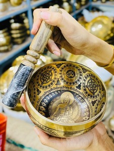 ชามร้องเพลงบำบัดเสียงทำด้วยมือพร้อมเบาะค้อนเหมาะสำหรับการฝึกสมาธิและทำความสะอาดจักระ - Product Image 5