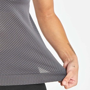 Camiseta sin mangas Premium para mujer Camiseta sin mangas básica de punto acanalado elástico suave con espalda cruzada - Product Image 2