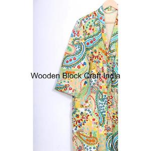 Collection de style tendance, nouvelle veste kimono indienne faite à la main, Kantha, ouverture devant, courte, broderie Suzani, coton, vêtements d'hiver pour femmes - Product Image 4