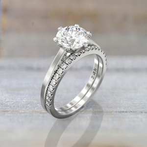 Ensembles de mariée haut de gamme anneaux de mariage 1.5 carats coupe ronde Moissanite bague de fiançailles bijoux en argent fournisseur en gros vendeur à l'exportation - Product Image 2