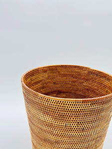 Cesta de almacenamiento de mimbre hecha a mano al por mayor cubo de basura hecho a mano de Vietnam - Product Image 4