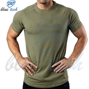 Camiseta de verano de doble color para hombre Logotipo de impresión personalizado de alta calidad Material flexible de patrón sólido - Product Image 5