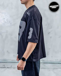 Maillot court réfléchissant noir personnalisé surdimensionné unisexe maillot col en V respirant rétro maille Y2K football Streetwear - Product Image 3