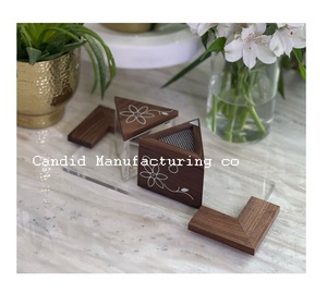 Coffret cadeau Ramadan personnalisé brûleur d'encens islamique en résine de bois de santal ensemble Bakhoor parfum pour usage religieux art moderne - Product Image 2