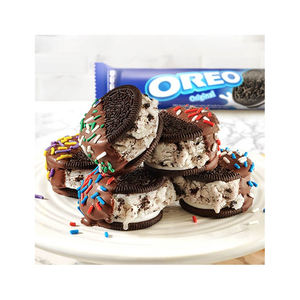 Galletas Oreo de chocolate, crujientes, ideales para fiestas de cumpleaños infantiles. - Product Image 3