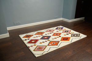 Tapis en laine moderne fait à la main de qualité supérieure Dunes Laine de bohème inspirée du sable lavable à la main pour un usage domestique - Product Image 3