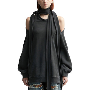 Venta al por mayor de invierno impreso logotipo personalizado de gran tamaño pulóver cuello redondo sudadera Activewear Boxy recortada con capucha para las mujeres - Product Image 5