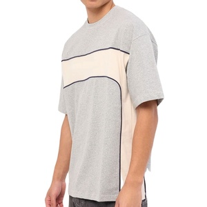 เสื้อยืดพิมพ์ลายโลโก้แบบกำหนดเอง ดีไซน์ลายพิเศษ ทรงปกติ ใส่สบายสำหรับฤดูร้อน สินค้ามาใหม่ เสื้อทรงยาว สตรีทแวร์ ไหล่ตก ทรงบ็อกซี่ - Product Image 4