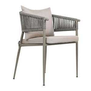 เก้าอี้รับประทานอาหารสไตล์นอร์ดิกที่ทันสมัยมีรายละเอียดปลีกย่อยและการออกแบบตามหลักสรีรศาสตร์สำหรับการตกแต่งภายในห้องรับประทานอาหารที่หรูหราและกลางแจ้ง - Product Image 1