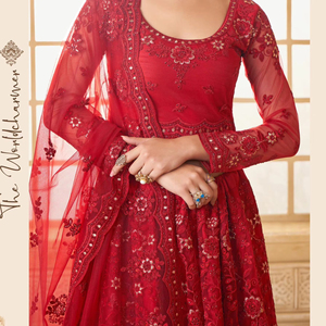 Lehenga choli สำหรับผู้หญิงเสื้อผ้าอินเดียและปากีสถานสำหรับงานแต่งงานแบบดั้งเดิม