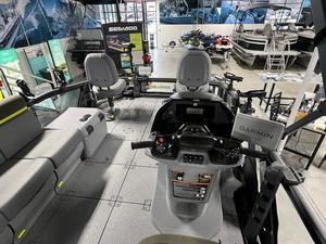 BEST-SELLER 2025 Bateau de pêche ponton USA Sea-Doo Switch Fish 21 DIY + REMORQUE GRATUITE Garantie 3 ans - Product Image 2