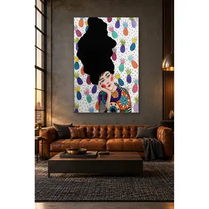 Fida, femme avec la main sur le côté de la joue, sur fond à motif d'ananas, impression sur toile - Product Image 4