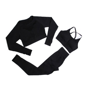 100% coton/ploster OEM/OD Service vêtements de Fitness vêtements de Yoga femmes en plein air sans couture ensembles de vêtements de gymnastique blanc Sport Yoga soutien-gorge - Product Image 1