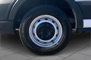 Fourgon utilitaire Ford Transit-150 d'occasion 2023 - Prêt à être expédié - Product Image 6