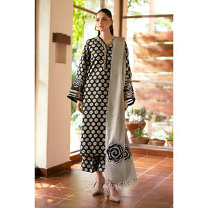 Ensemble de costume imprimé pour femme -BBAROQUE, 3 pièces, comprenant une chemise, un dupatta et un pantalon - Modèle IC-2513 - Product Image 1