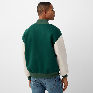 Chaqueta universitaria de béisbol para hombre de alta calidad, personalizada, deportiva, con cuello levantado, bordado de chenilla, Mangas de cuero, Winter Haus Industries - Product Image 6