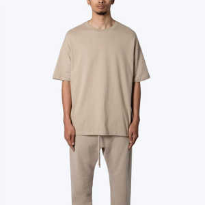 Tendance T-shirt surdimensionné lourd Hip Hop T-shirt avec logo de marque personnalisé pour hommes T-shirt en coton 100% pour hommes - Product Image 1