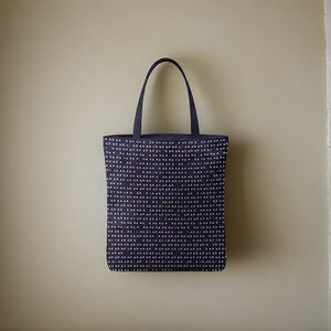 Sac fourre-tout en toile premium pour femme, fermeture éclair, poignées contrastées, tissu fait main, design spacieux et léger, couture solide - Product Image 5