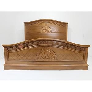 โครงเตียงควีนไซส์ไม้สักแกะสลักแบบดั้งเดิม พร้อมแผงสีน้ำตาล ดีไซน์โดย Java Wood Furniture - Product Image 6