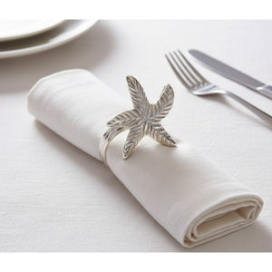 Anneaux de serviette en aluminium argenté motif lys, porte-serviettes pour décoration de table de mariage, accessoires classiques à prix économique - Product Image 2