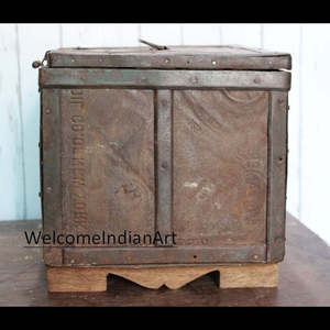 Boîte de rangement en bois antique avec publicité décorative en métal style vintage - Product Image 2