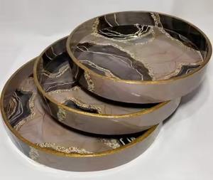 Elegante Bandeja de Madera para Servir con Estampado Esmaltado para el Hogar, Hoteles y Cafeterías - Product Image 2