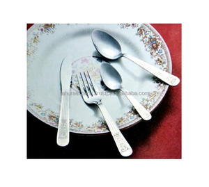 Juego de cubiertos de metal de nueva calidad de diseño antiguo con hogar y utensilios de cocina en tamaños personalizados para ocasiones de exportación - Product Image 6