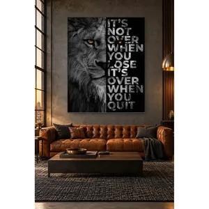 Impresión en lienzo de Fida con diseño de león blanco y negro y cita de Never Give Up - Product Image 4