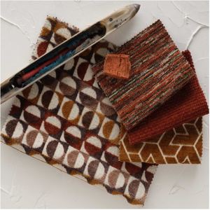 Tela de poliéster de alta calidad con textura de terciopelo para muebles, tapicería suave de poliéster, tela tejida para sofá, jacquard bordado de peso medio. - Product Image 1