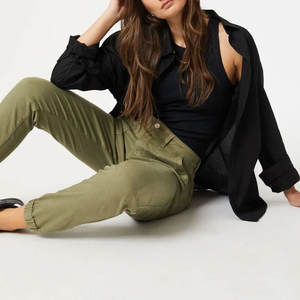 Pantalon Cargo pour femmes en tissu polyester de la meilleure qualité/Pantalon Cargo pour femmes multi-poches automne hiver personnalisé - Product Image 5