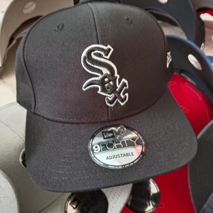 Gorra de Béisbol Personalizada de Lona de Algodón de 5 o 6 Paneles con Visera Curva Estructurada en 3D y Logotipo Bordado Personalizado para Fiestas Hip Hop - Product Image 3